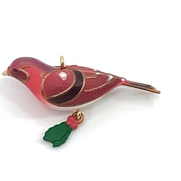 Hallmark 2023 LIL' BEAUTY OF BIRDS miniature ornament KOC Member Exclusive - Picture 2 of 4